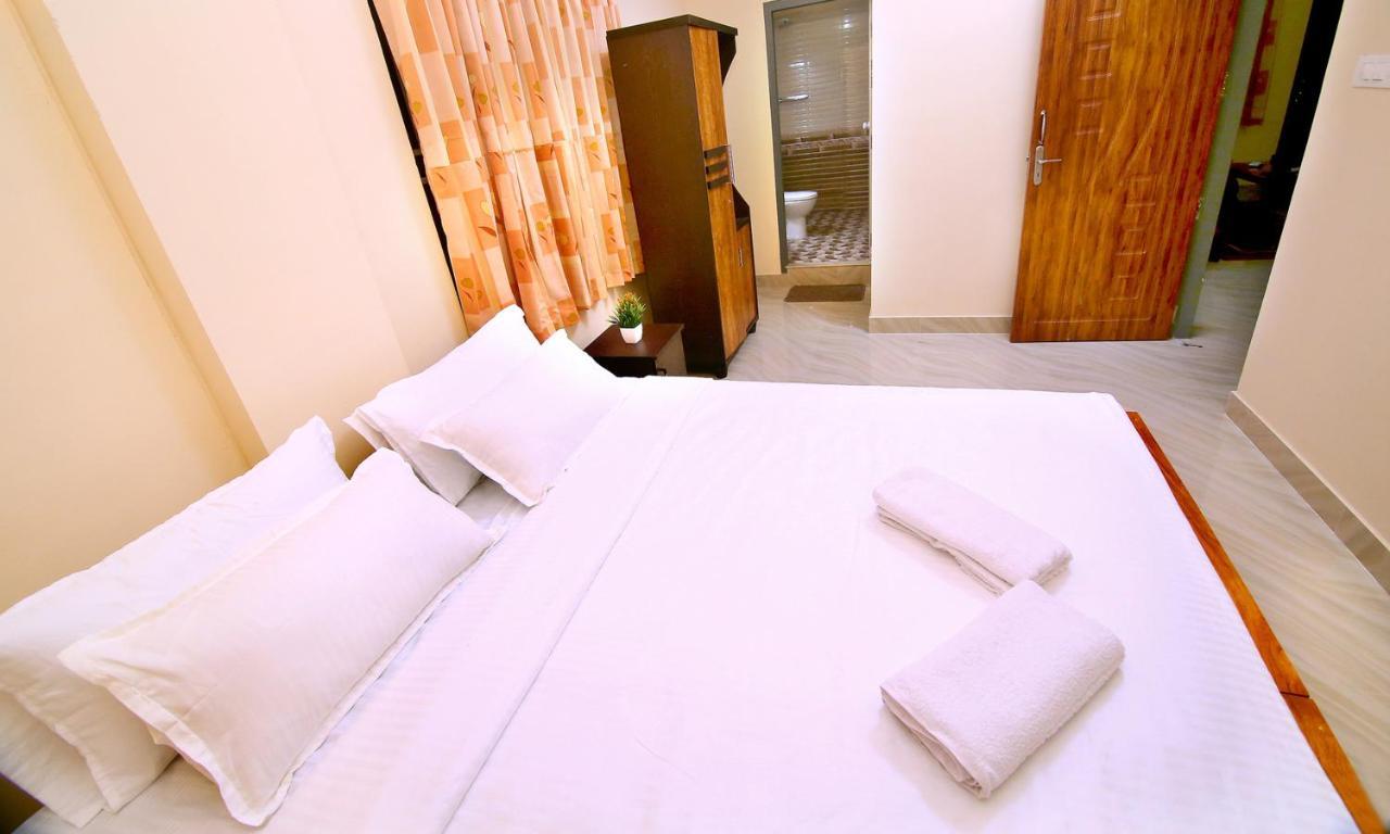 Loyal Residency Bed & Breakfast Sultan Bathery Exterior foto